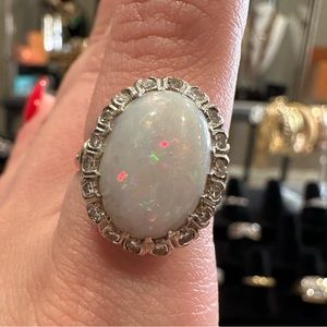 14k diamond Opal ring